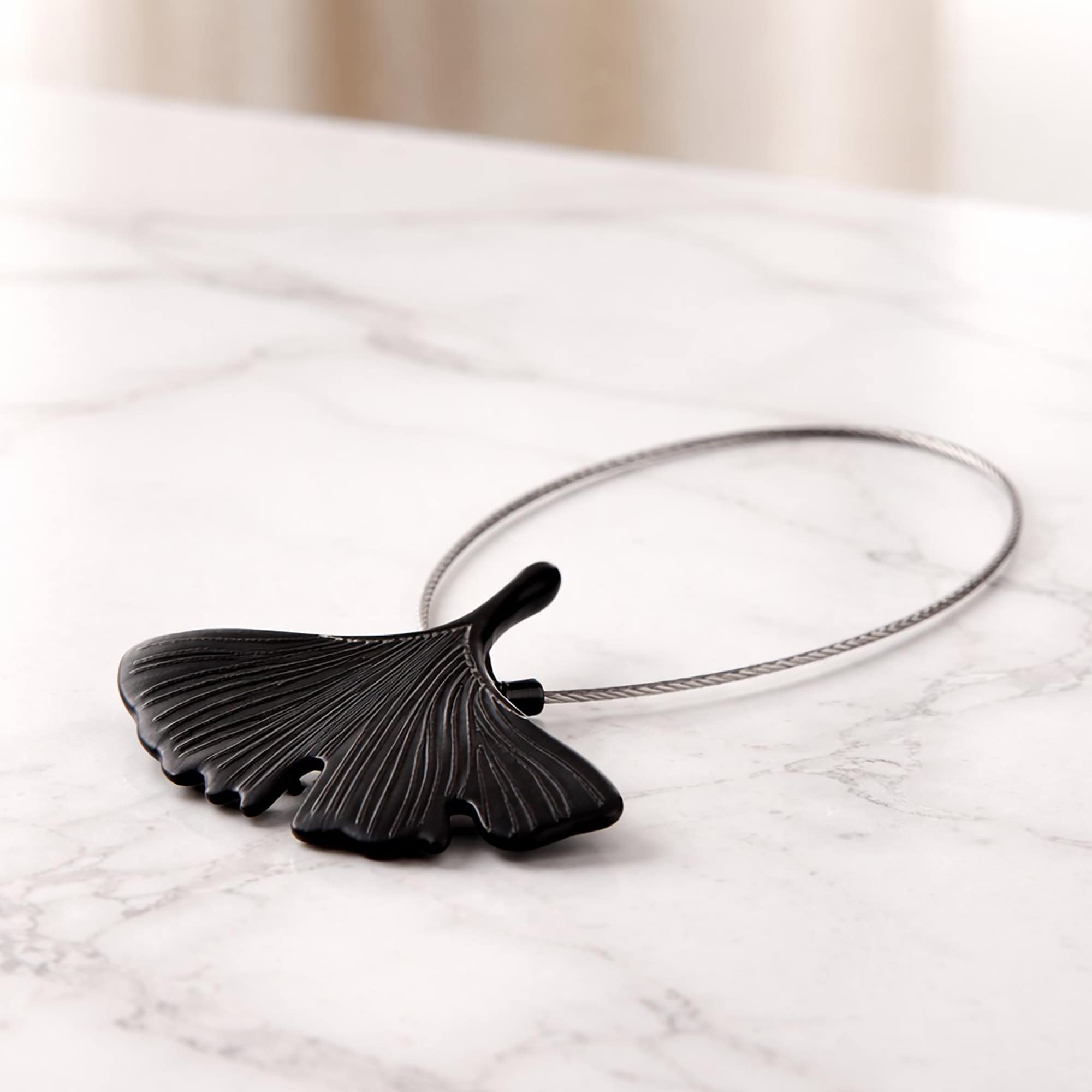 evideco-home-accessories-embrasse-rideau-magn-tique-noire-ginkgo image 2