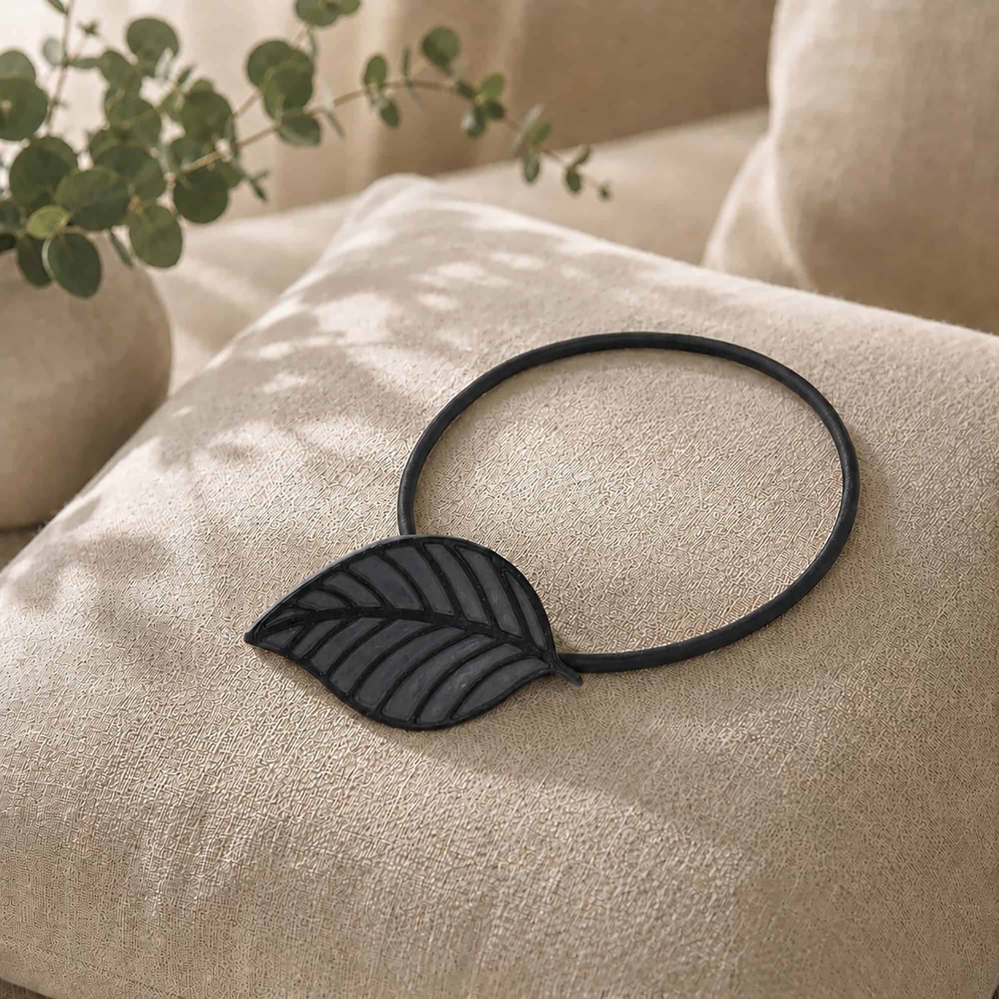 evideco-home-accessories-embrasse-rideau-feuille-gris-r-sine image 7