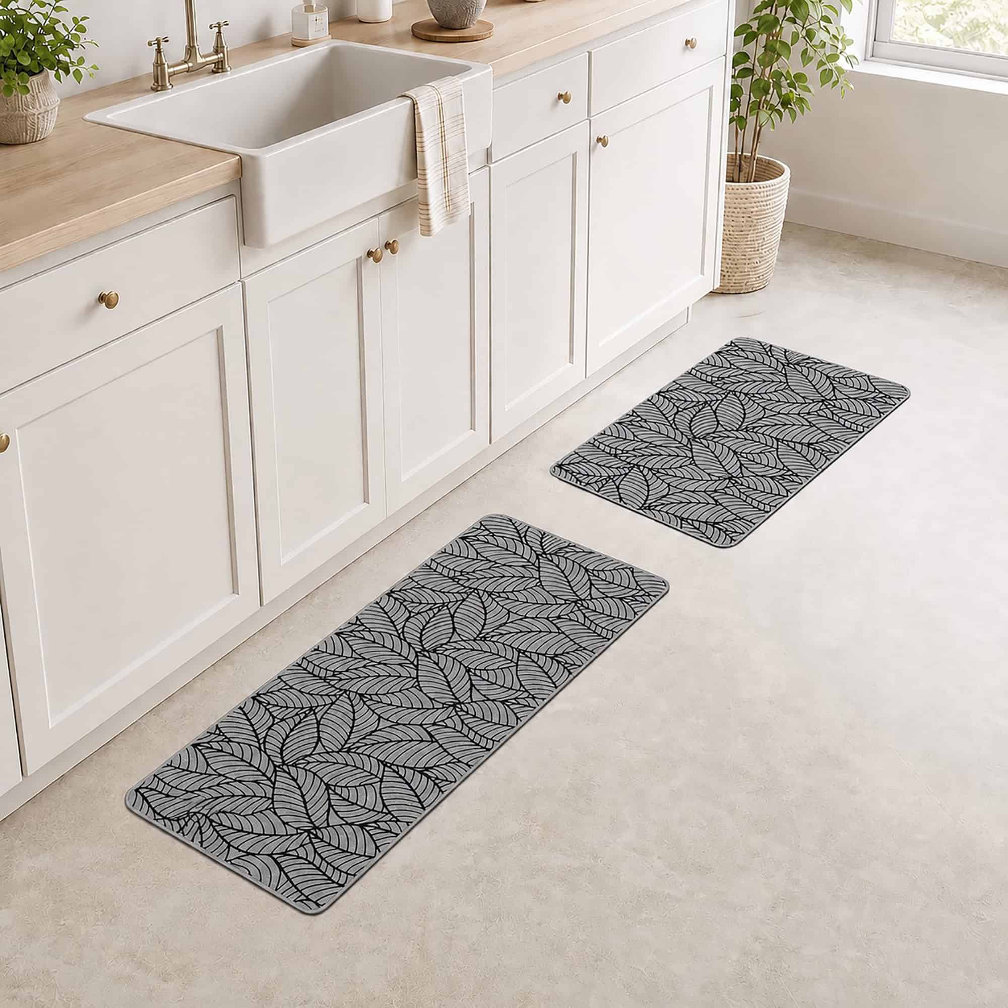 evideco-jungle-tapis-de-cuisine-feuilles-grises-lot-2-antid-rapant image 1