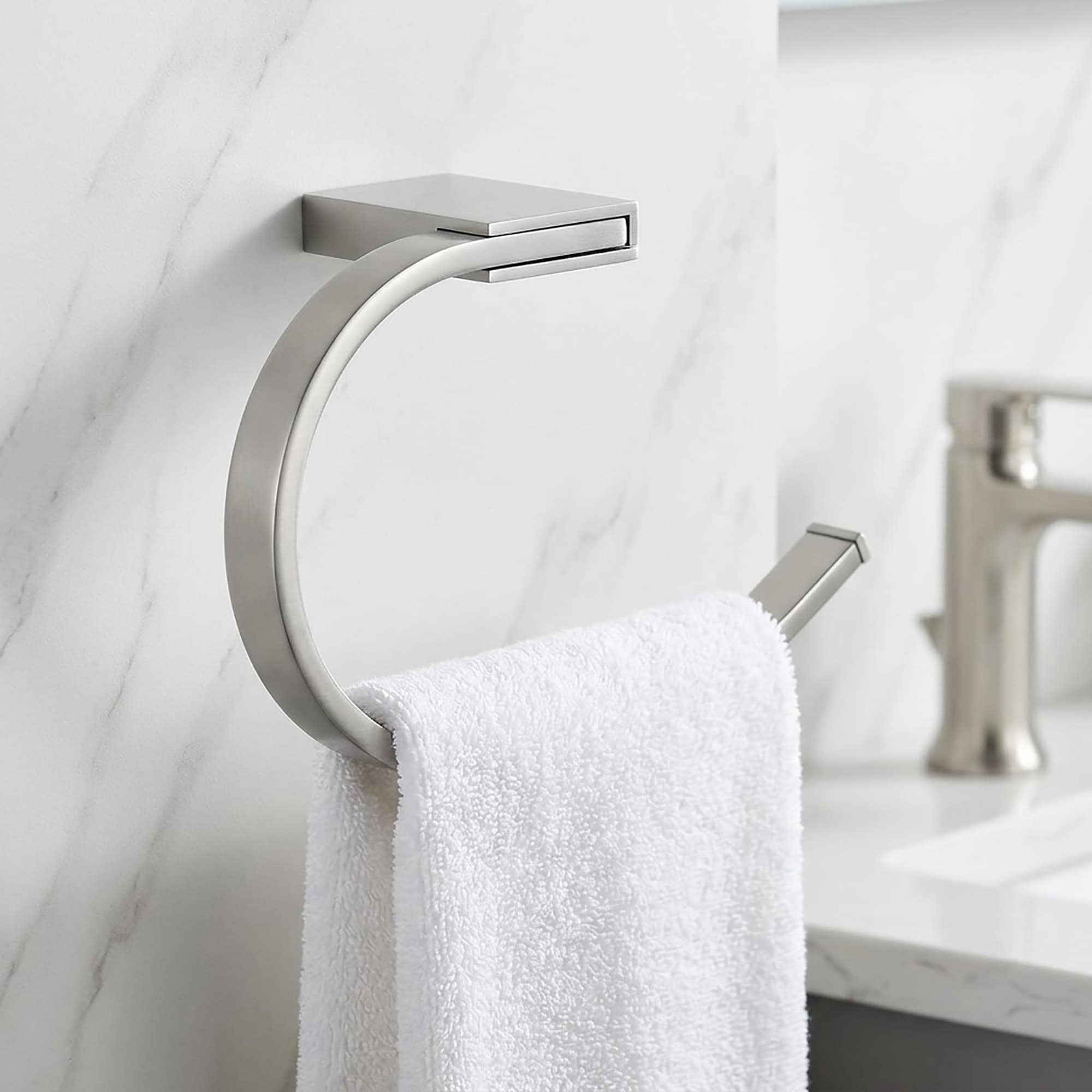 evideco-home-accessories-anneau-porte-serviette-mural-inox image 2