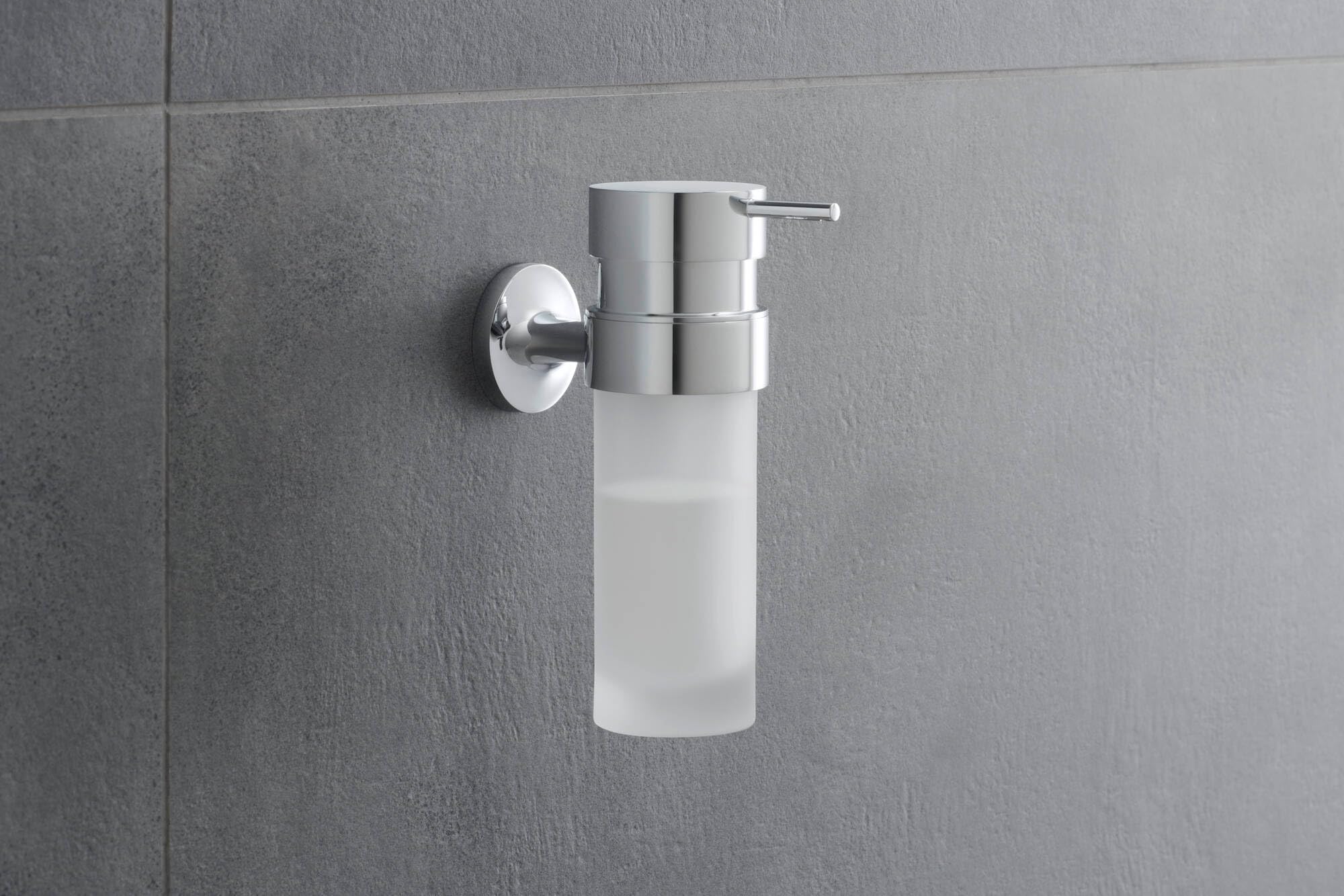 duravit-accessoires-distributeur-savon-mural-chrome-175-ml-verre image 6