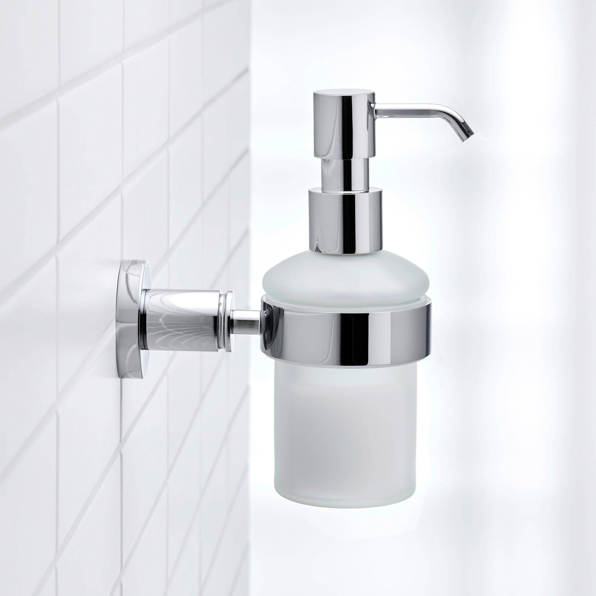 duravit-accessoires-distributeur-savon-mural-chrome-390-ml image 3