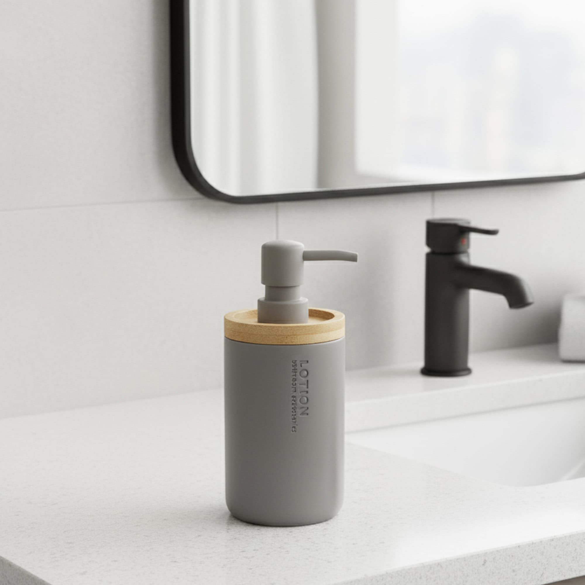 evideco-bathroom-accessories-distributeur-savon-gris-bambou-polyresine image 1
