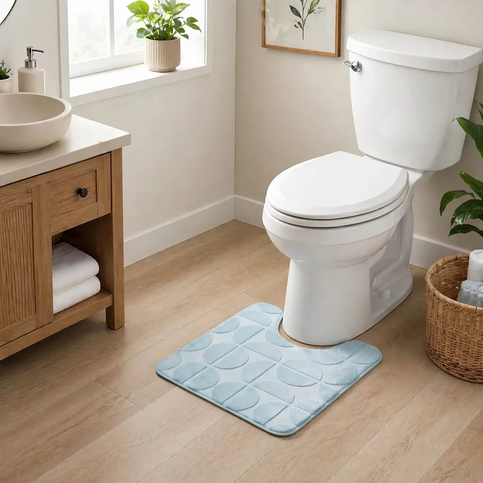 evideco-demi-lune-tapis-wc-contour-mousse-bleu-clair-50x45 image 1