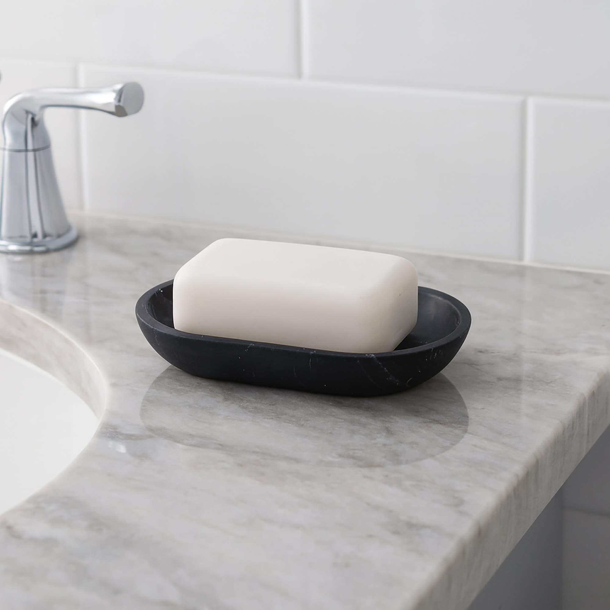 evideco-bathroom-accessories-porte-savon-marbre-noir-r-sine image 2