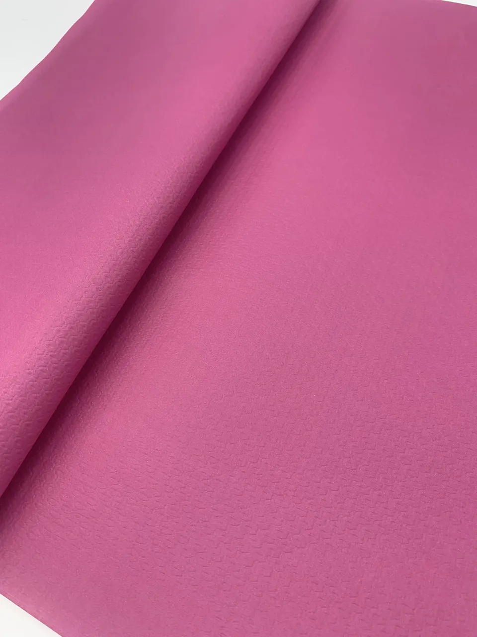 dstock60-arts-de-la-table-nappe-jetable-framboise-60x100-cm-lot-500 image 1
