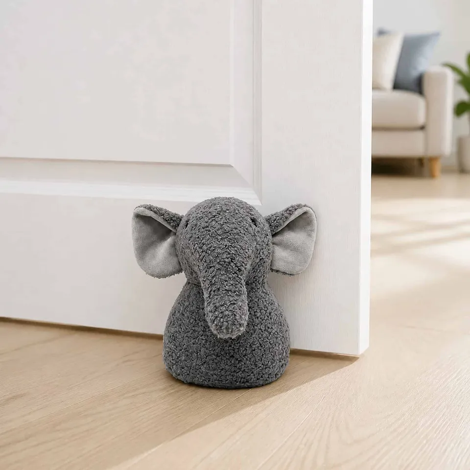 evideco-cale-porte-l-phant-tissu-lest-e-d-co-enfant image 1
