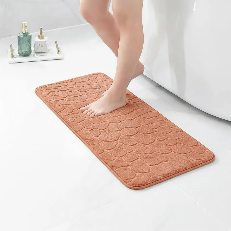 evideco-tapis-de-bain-m-moire-cuivre-galets-122x46-cm image 1