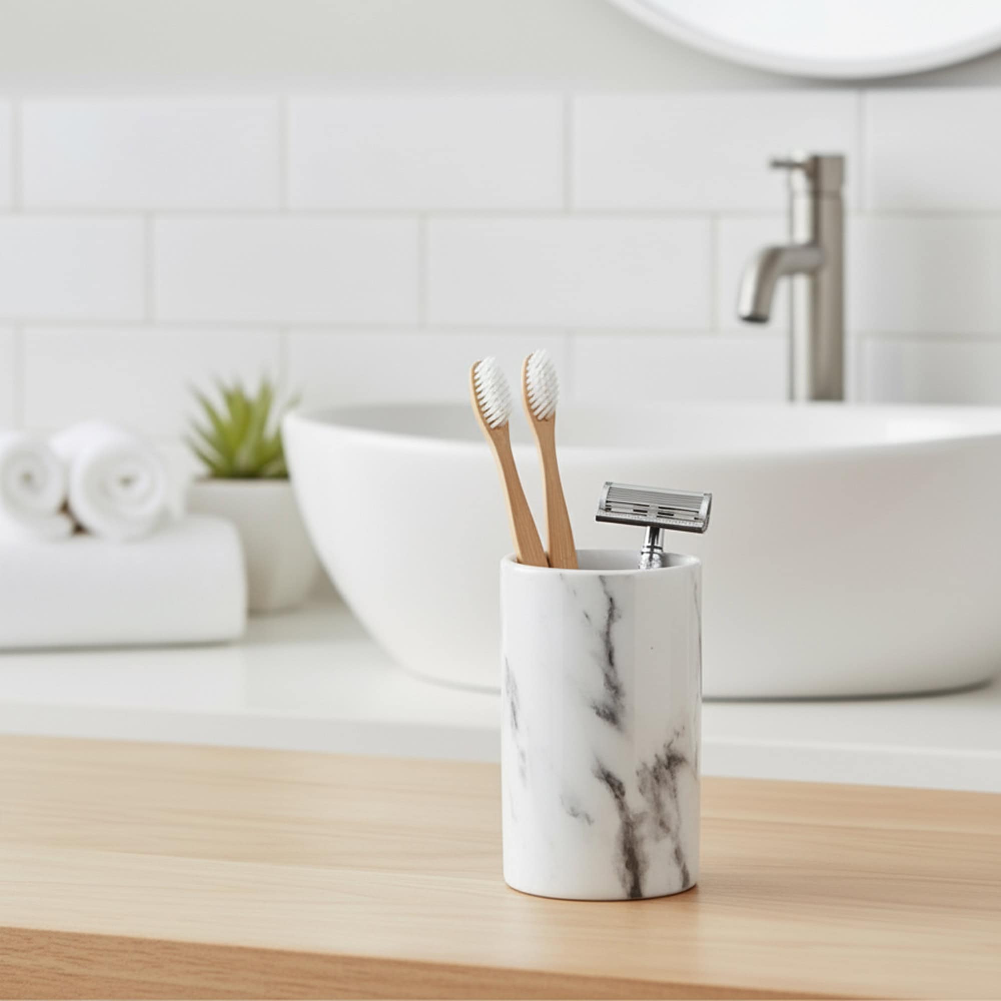 evideco-gobelet-salle-de-bain-effet-marbre-blanc-dolomite image 1