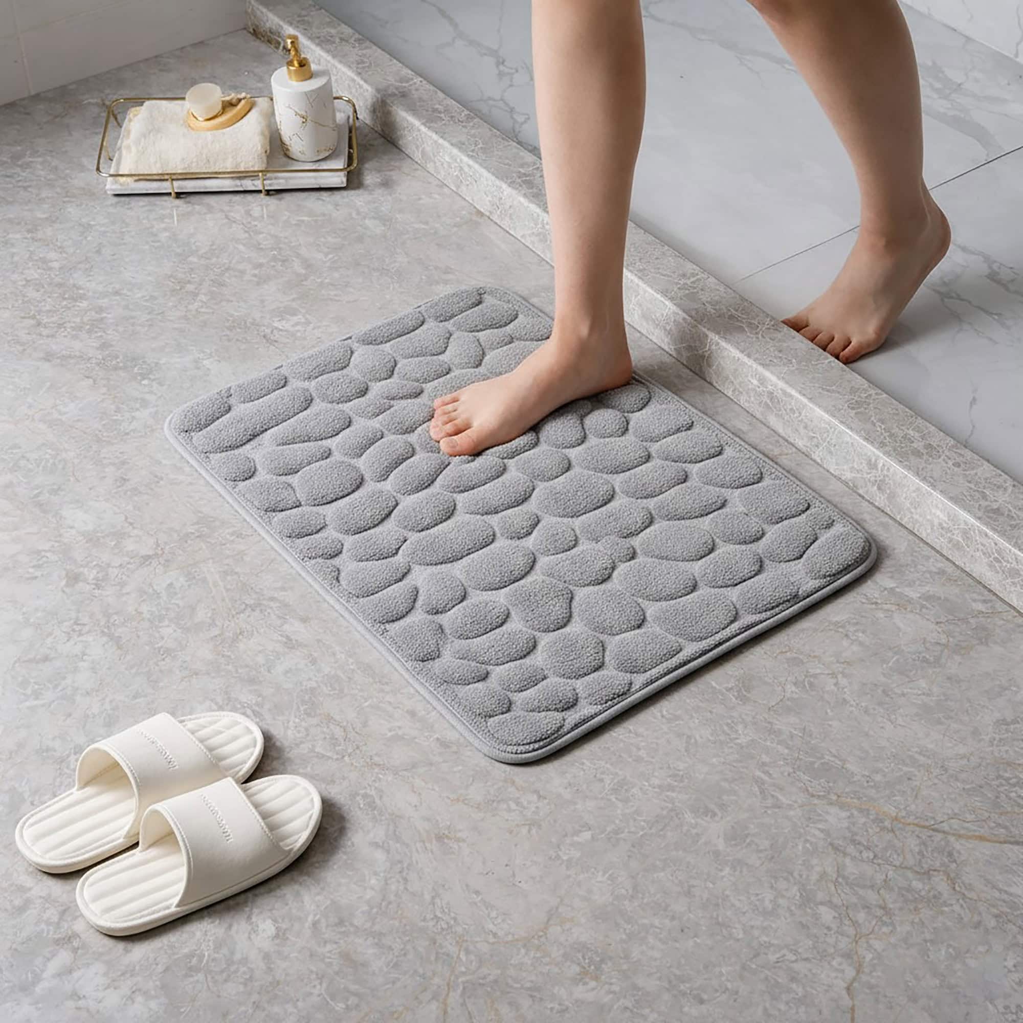 evideco-tapis-de-bain-m-moire-gris-clair-galets-32x20 image 2
