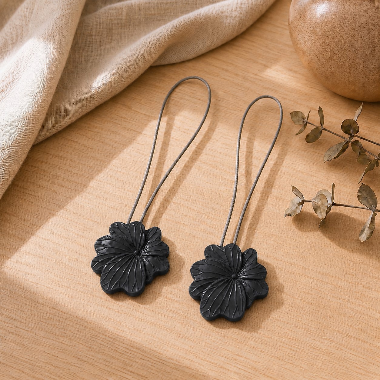 evideco-home-accessories-embrasse-rideau-fleur-noir-mat-lot-2 image 1