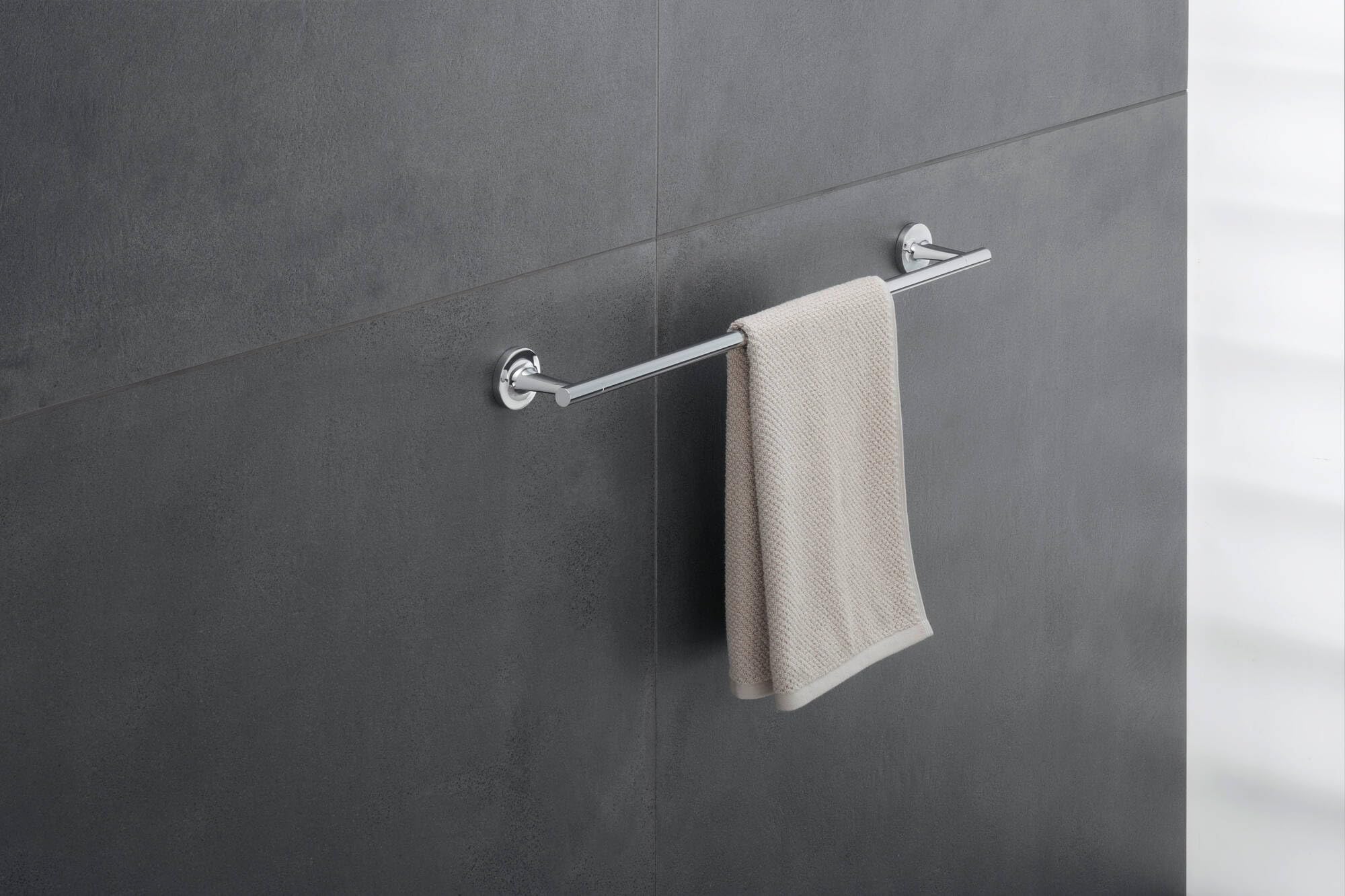 duravit-starck-t-009942-porte-serviette-610-mm-chrom-barre image 6