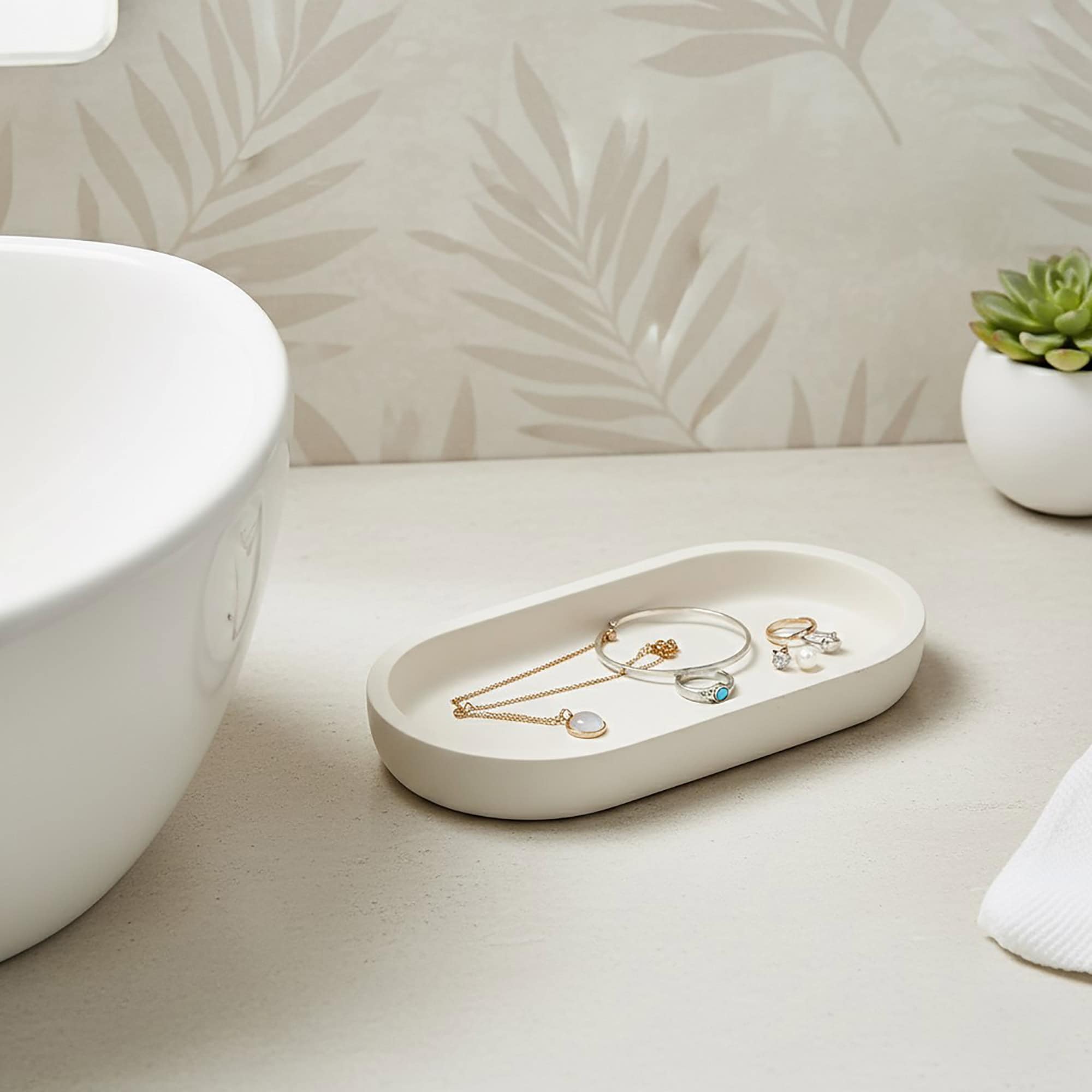 evideco-home-accessories-plateau-salle-de-bain-ovale-beige-polyresine image 1