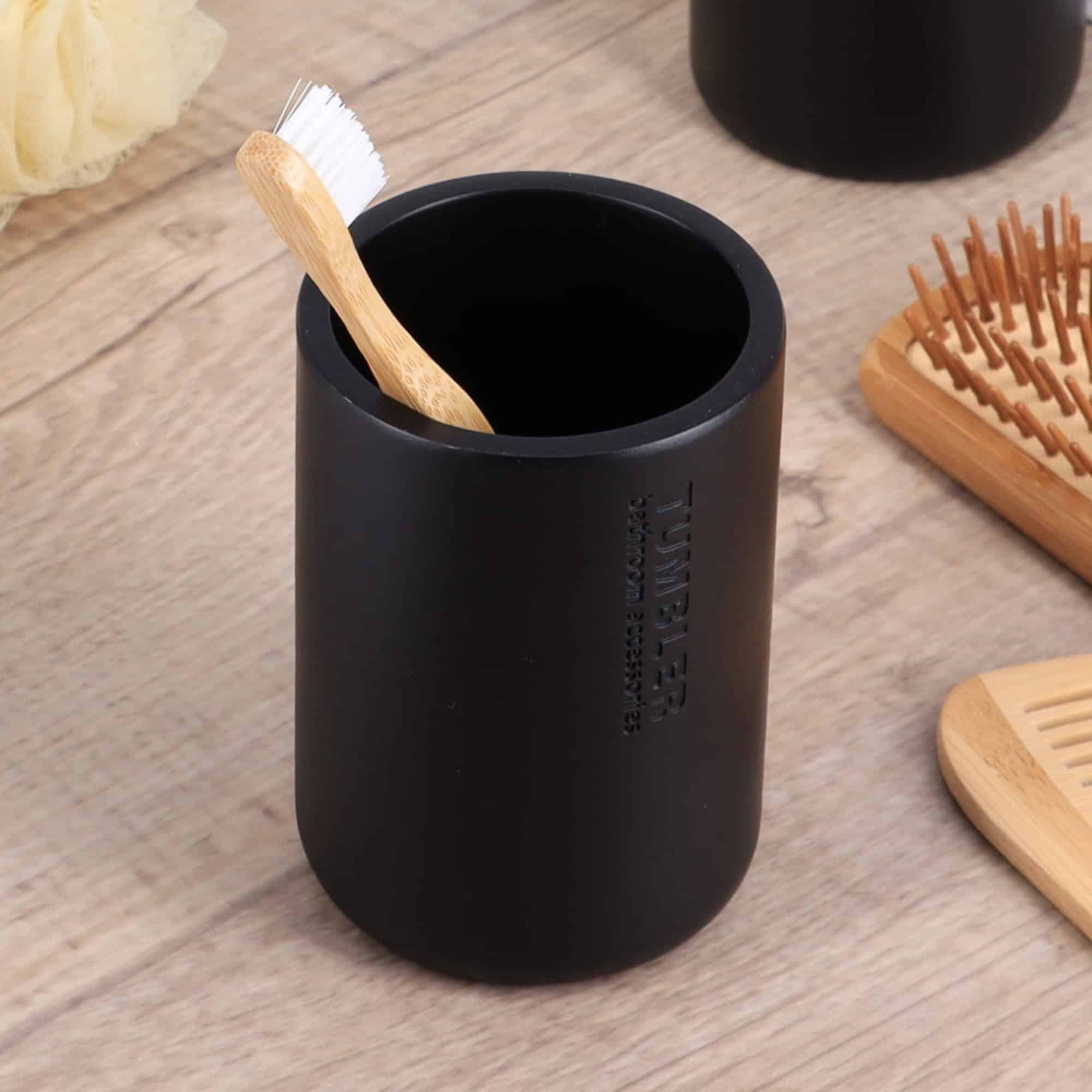 evideco-bathroom-accessories-gobelet-noir-mat-porte-brosse-dents-polyresine image 1