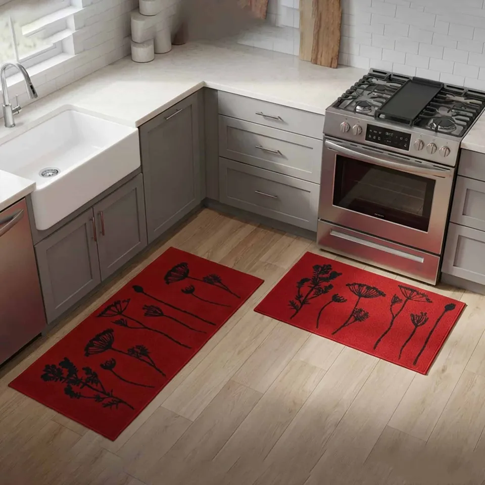 evideco-tapis-cuisine-rouge-noir-fleurs-lot-de-2-effet-laine-lavable image 1