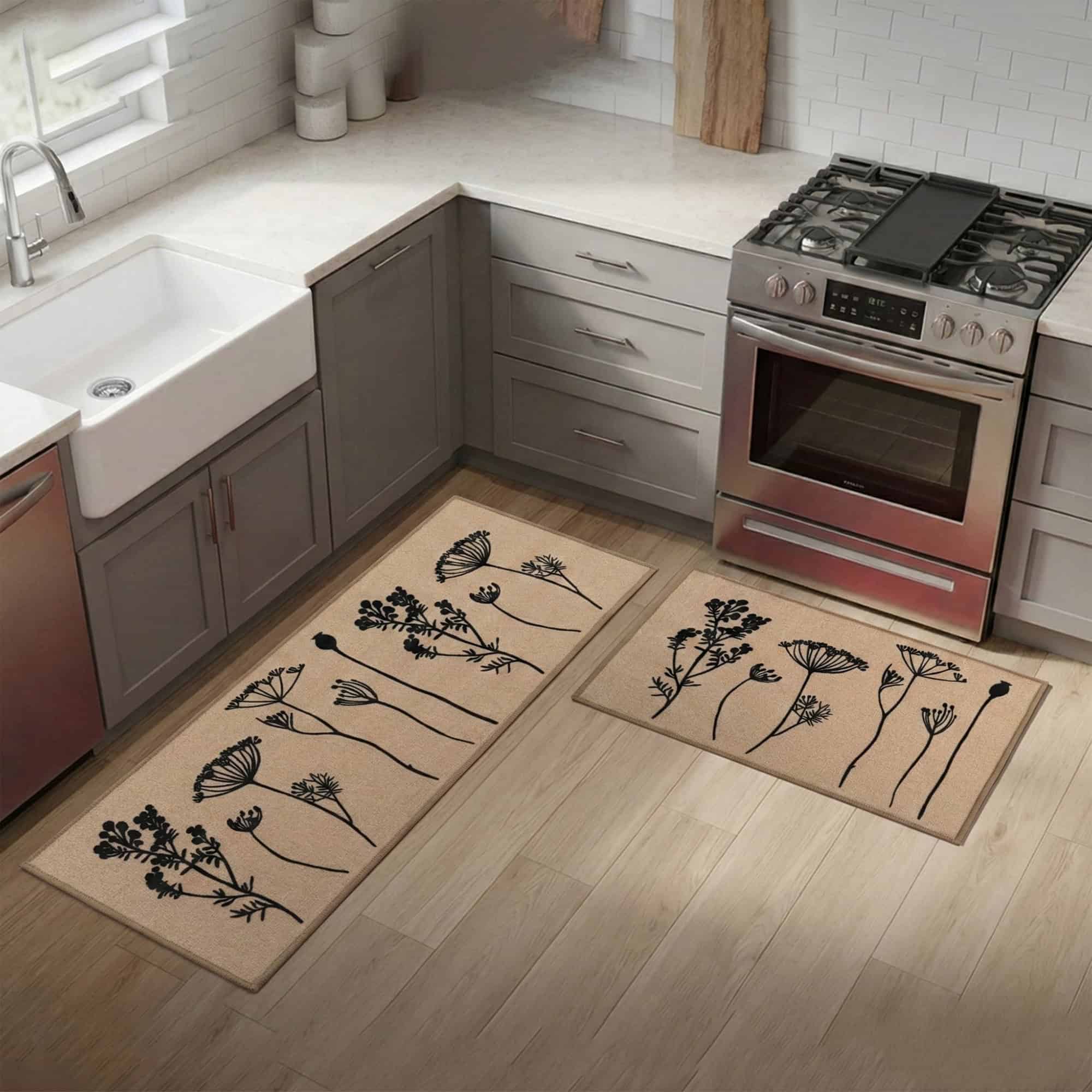 evideco-home-accessories-wildflowers-lot-2-tapis-cuisine-beige-noir-effet-laine image 1