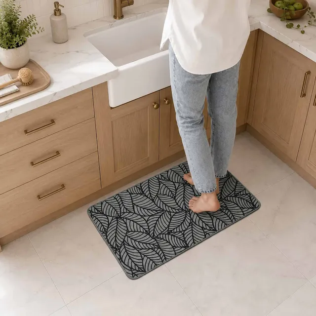 evideco-jungle-tapis-cuisine-gris-feuilles-noires-81x50-cm image 1