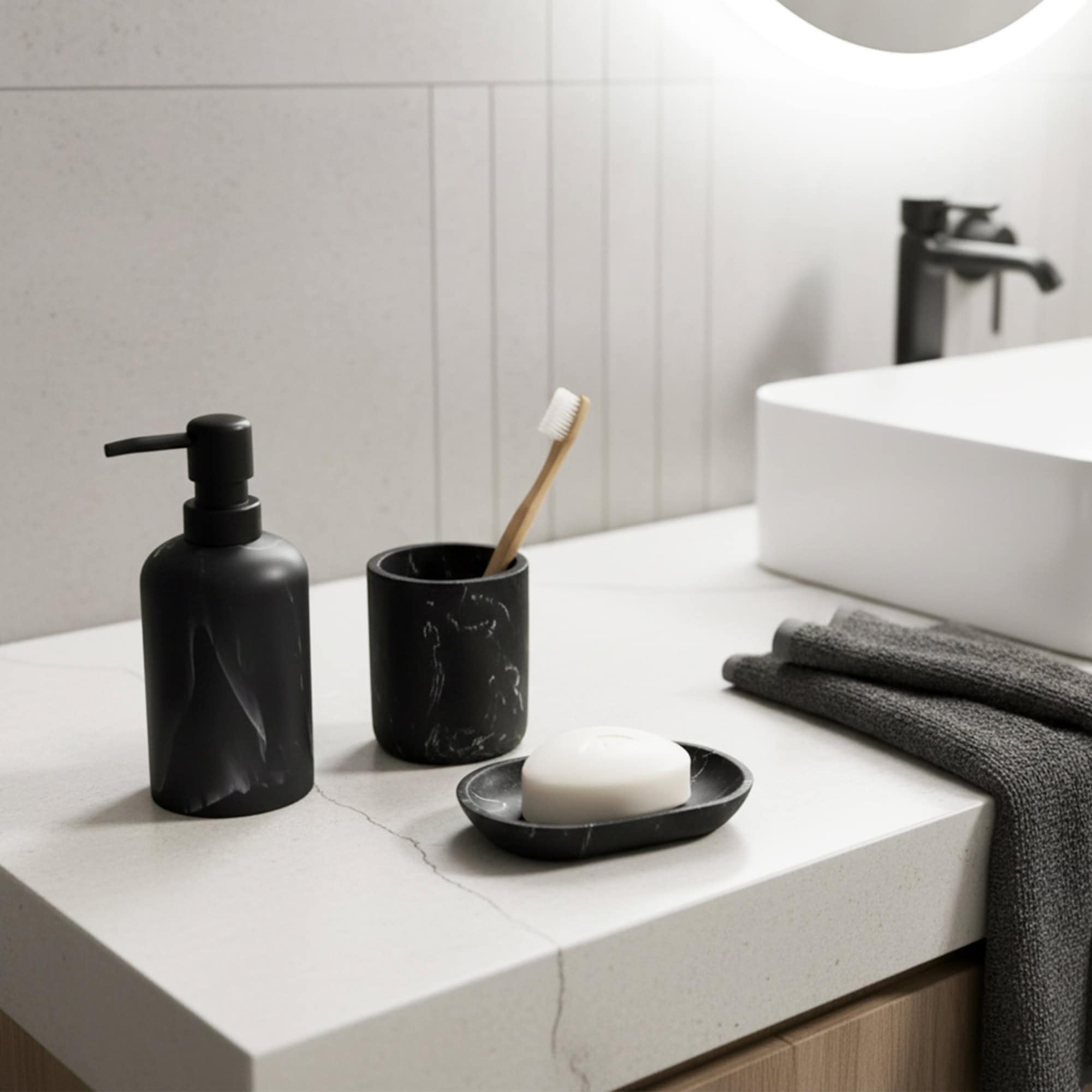 evideco-bathroom-accessories-distributeur-savon-r-sine-marbre-noir-10oz image 3