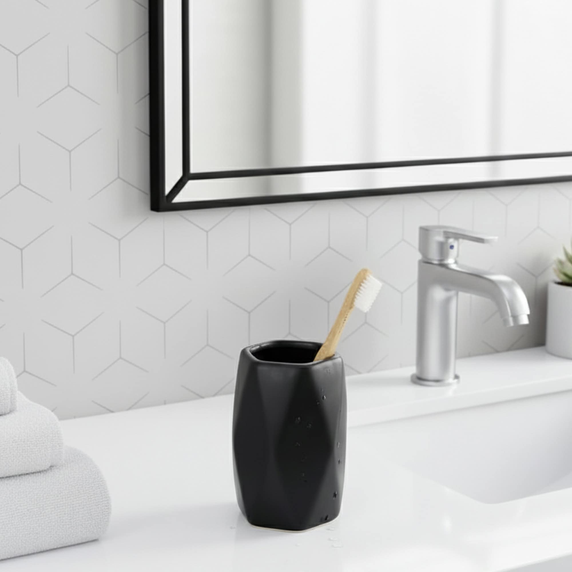 evideco-bathroom-accessories-gobelet-salle-de-bain-noir-diamant image 2