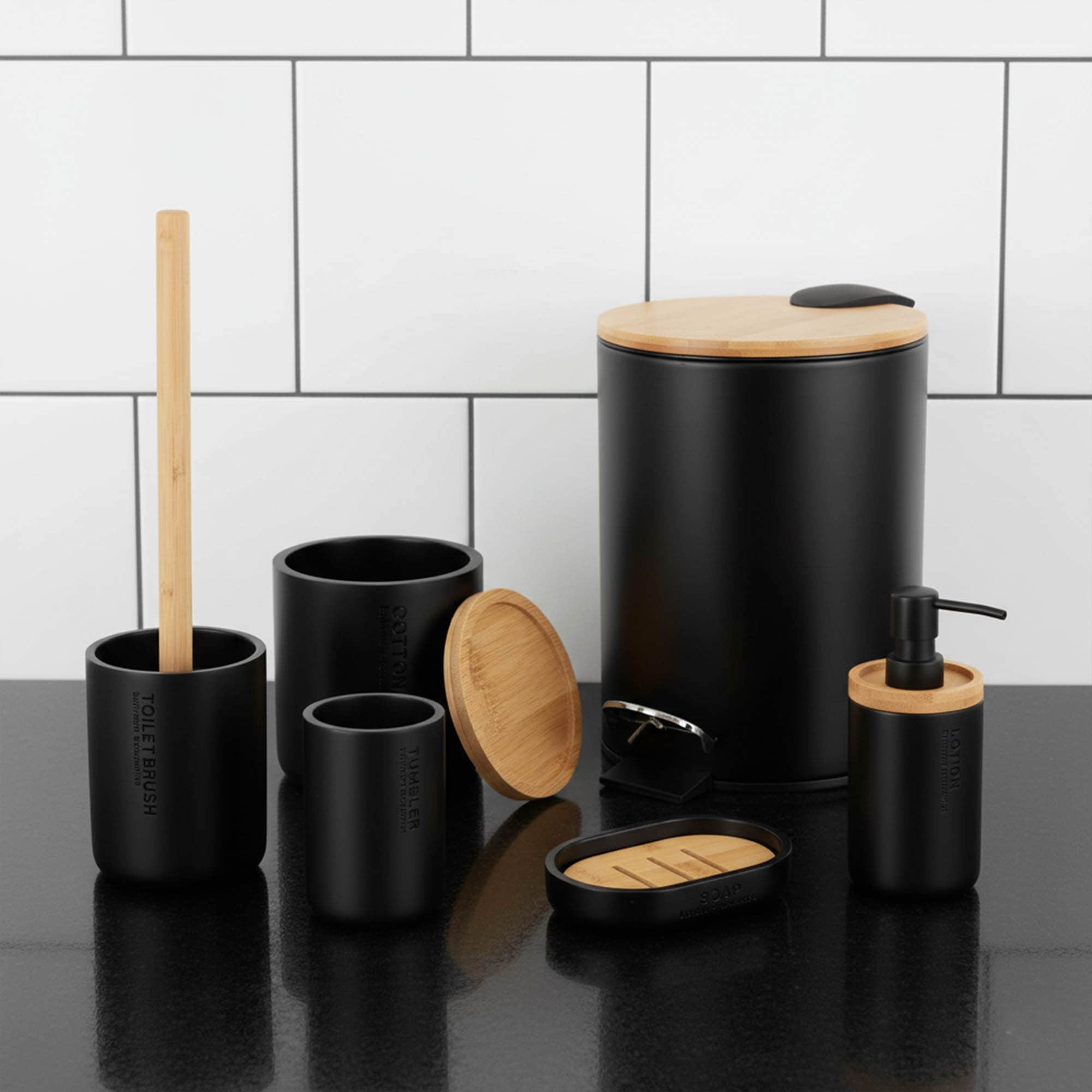 evideco-toilet-seats-brosse-wc-noire-mate-manche-bambou image 6
