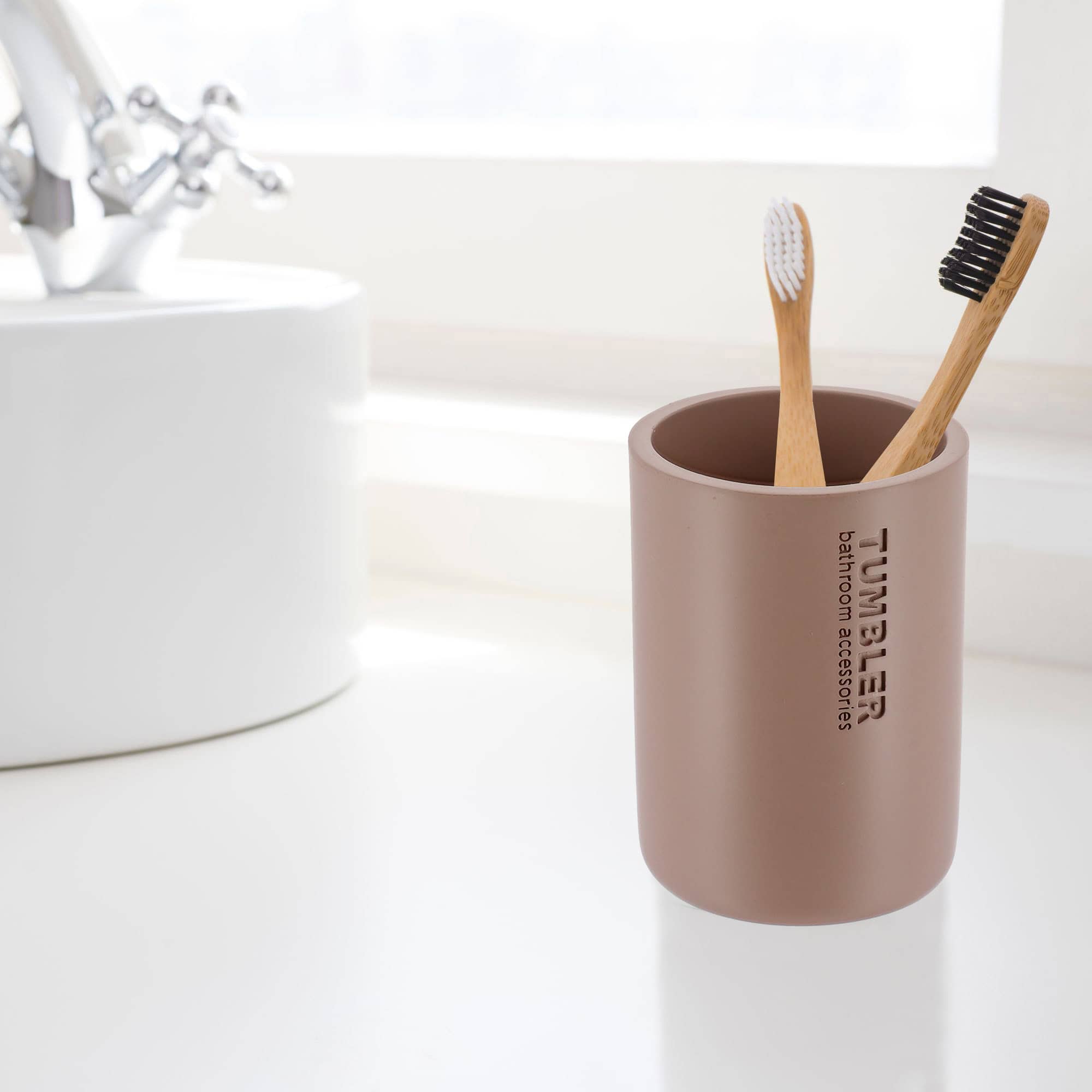 evideco-bathroom-gobelet-salle-de-bain-cappuccino-porte-brosse image 5